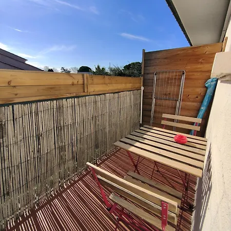 Le Pacha דירה לאט